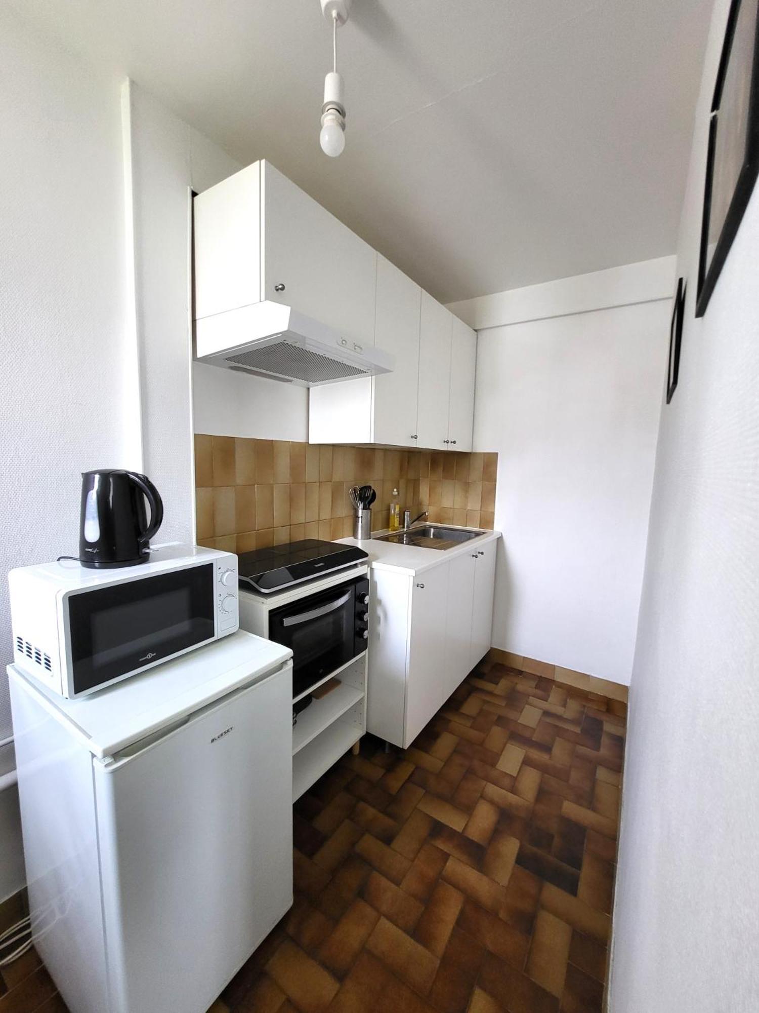 St-Quentin-En-Yvelines Plusieurs Appartements Avec Parking Trappes Esterno foto