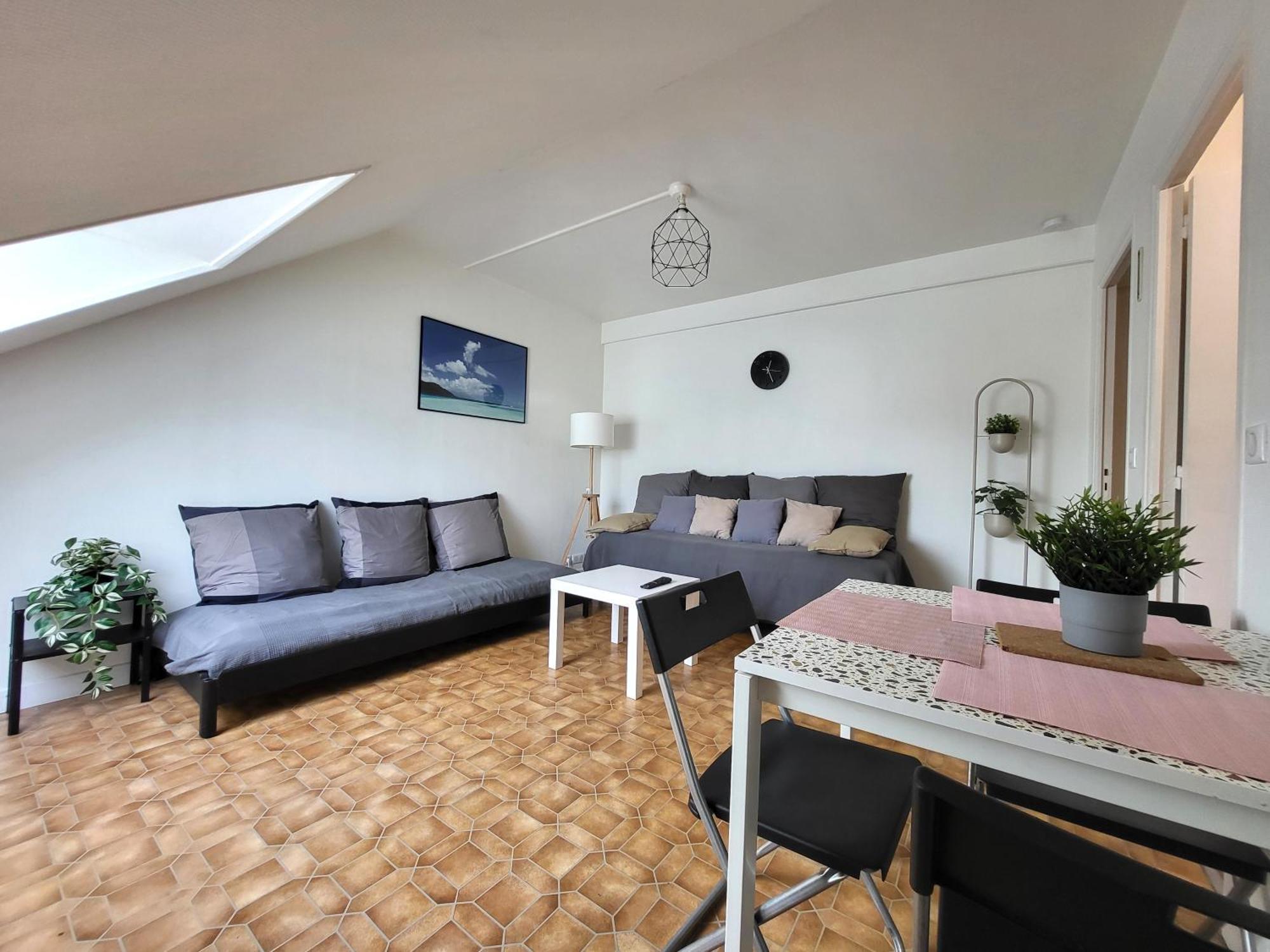 St-Quentin-En-Yvelines Plusieurs Appartements Avec Parking Trappes Esterno foto