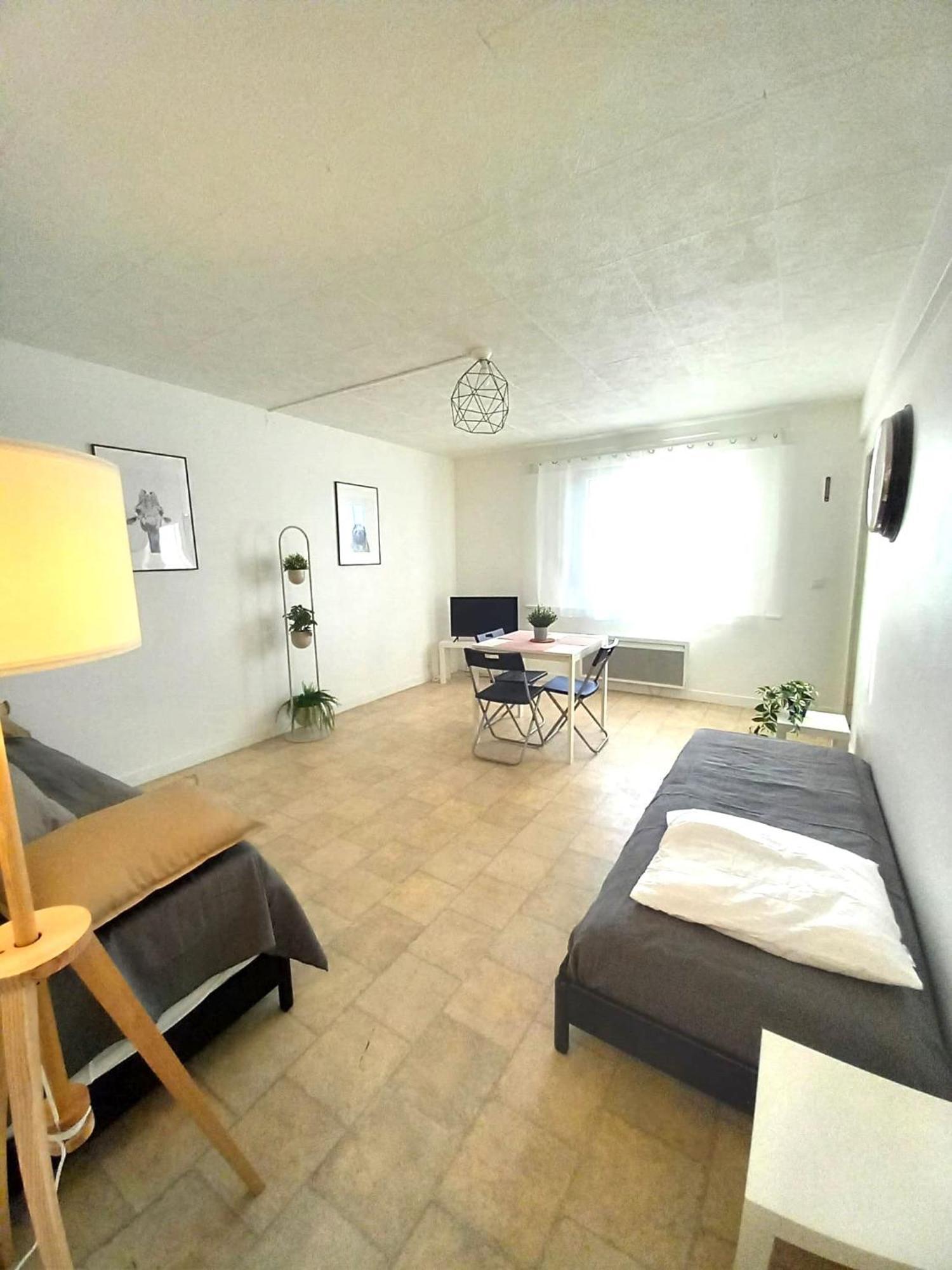 St-Quentin-En-Yvelines Plusieurs Appartements Avec Parking Trappes Camera foto