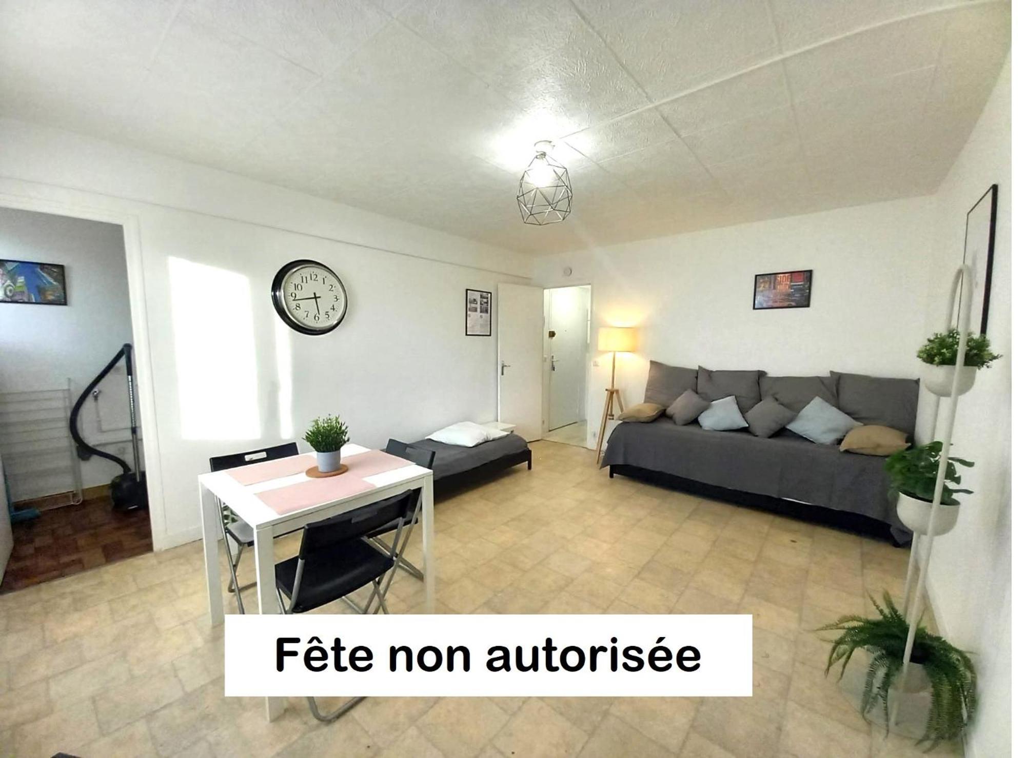St-Quentin-En-Yvelines Plusieurs Appartements Avec Parking Trappes Camera foto
